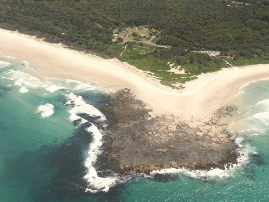 Flat Rock Beach and Rockpools, East Ballina, NSW