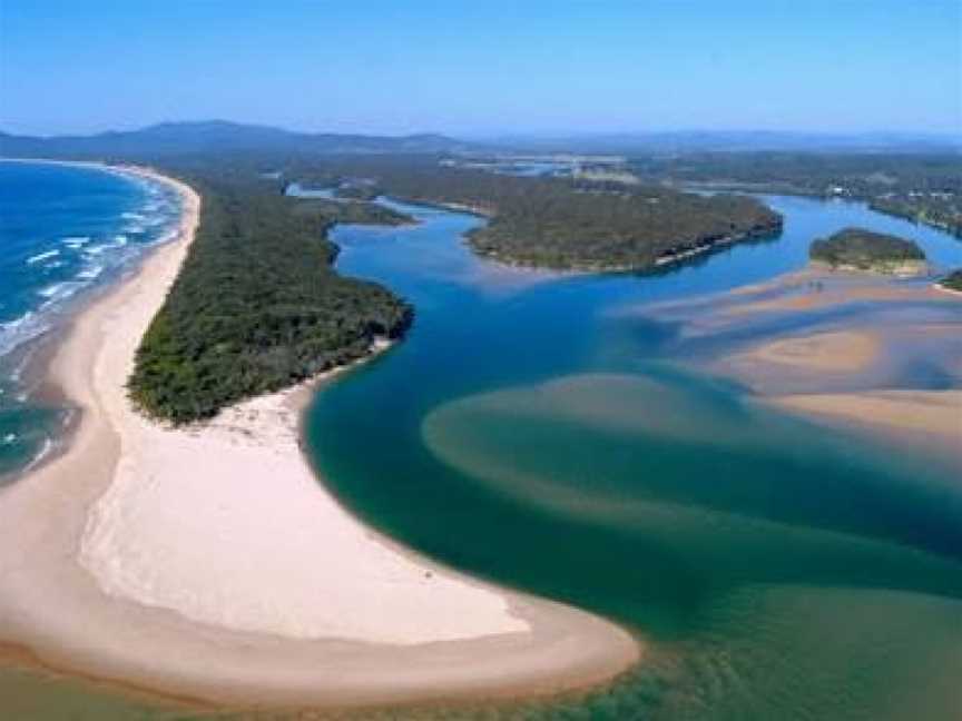 Gaagal Wanggaan (South Beach) National Park, Gumma, NSW