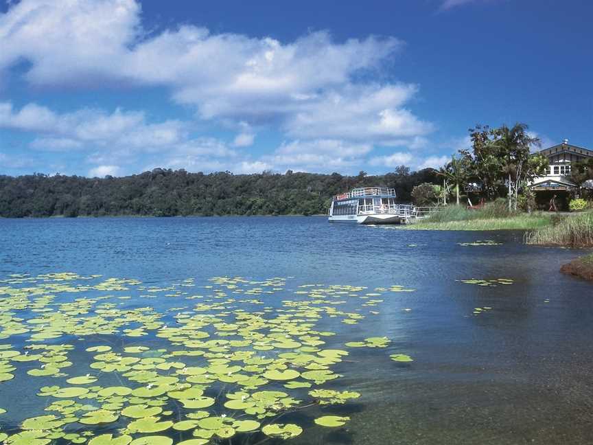 Lake Barrine, Crater Lakes National Park, Lake Barrine, QLD