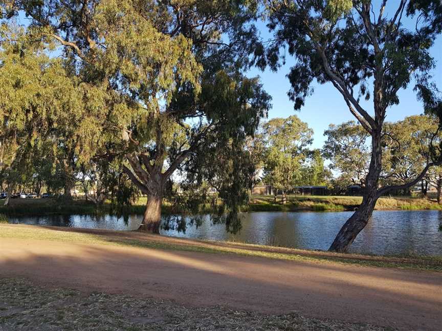 Ess Lagoon, Casterton, VIC