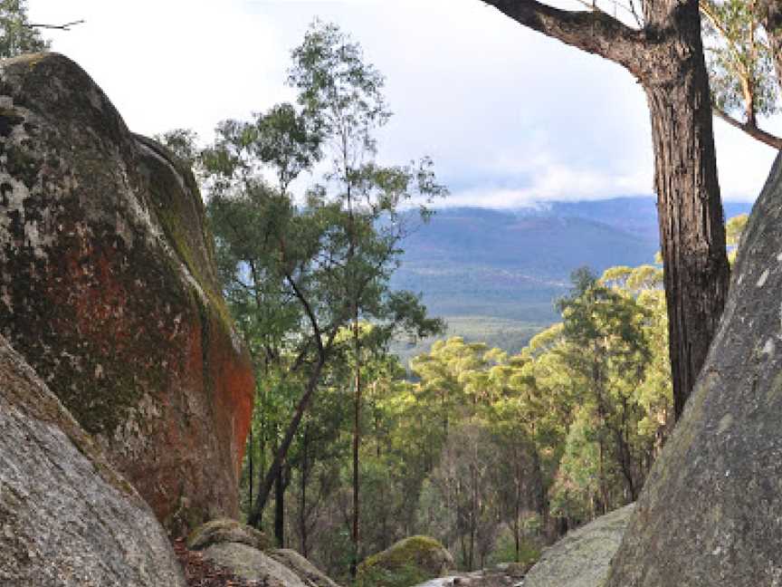 4 Brothers Rock Scenic Walk, Gembrook, VIC