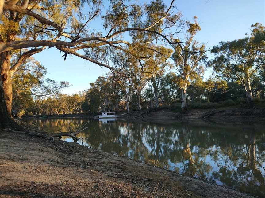 Moulamein River Walk, Moulamein, NSW