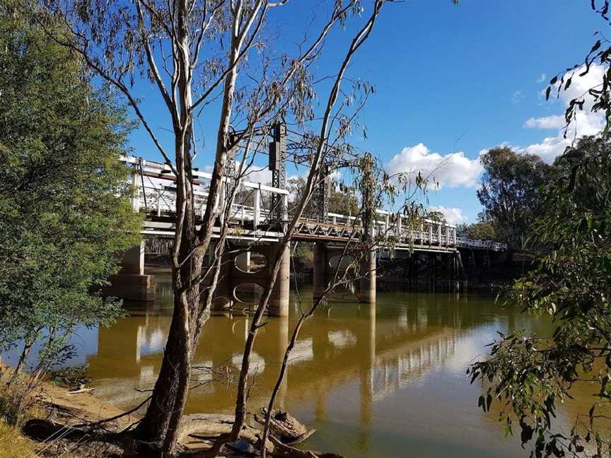 Thompson's Beach, Cobram, VIC