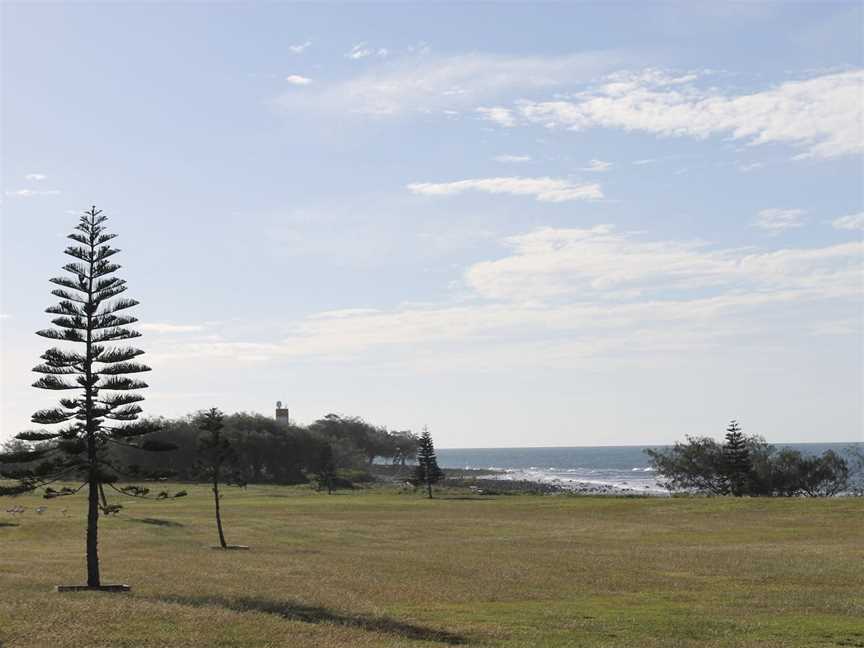 Oaks Beach, Burnett Heads, QLD