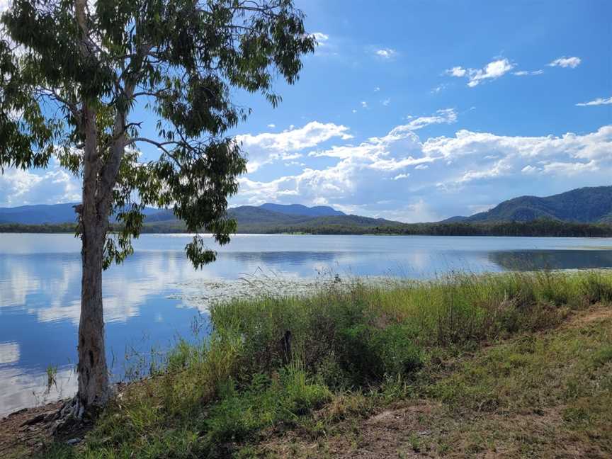 Teemburra Dam, Pinnacle, QLD