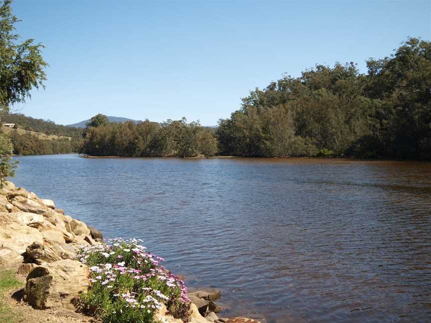 Kayaking the Upper Clyde River - Shallow Crossing, Nelligen, NSW