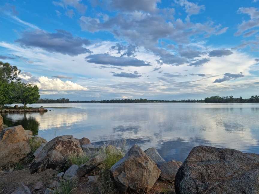 Theresa Creek Dam, Clermont, QLD