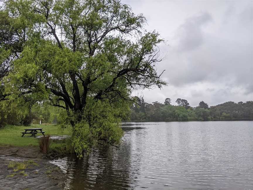 Aura Vale Lake Park, Menzies Creek, VIC