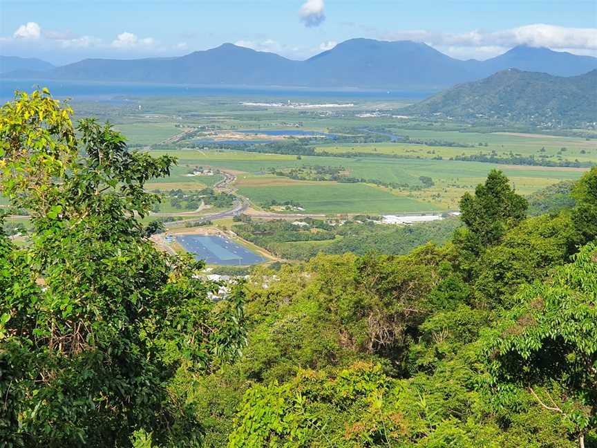 Henry Ross Lookout, Smithfield, QLD