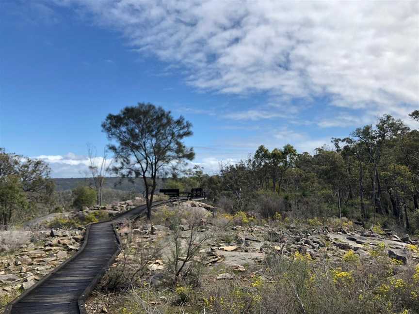 Paruna Sanctuary, Gidgegannup, WA