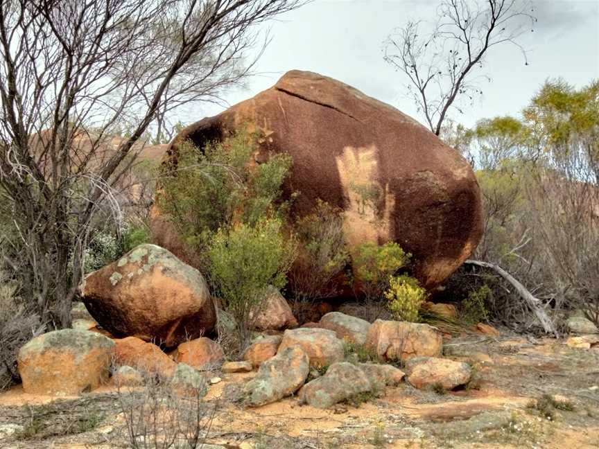 Dundas Rocks and Lone Grave, Norseman, WA