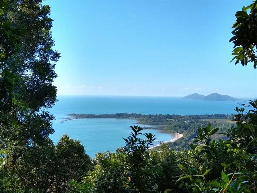 Clump Mountain National Park, Garners Beach, QLD