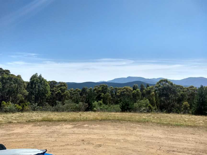 Lawrence Lookout, Corryong, VIC