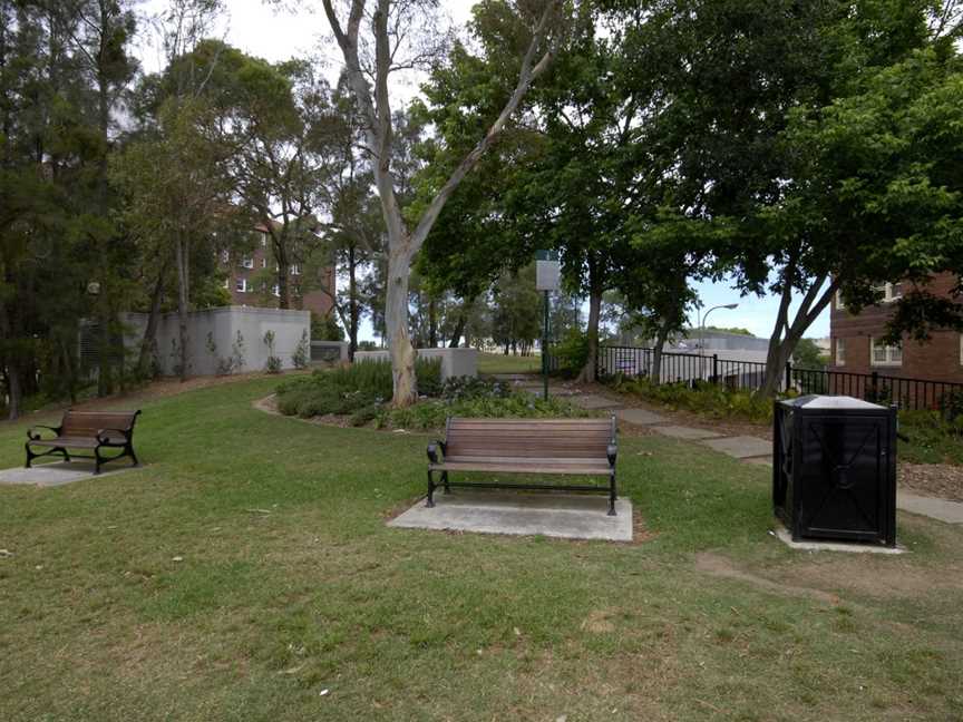 Lawrence Hargrave Reserve, Elizabeth Bay, NSW