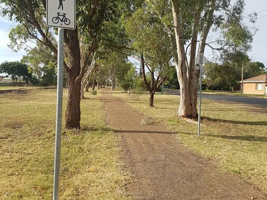 Tracker Riley Cycleway, Dubbo, NSW