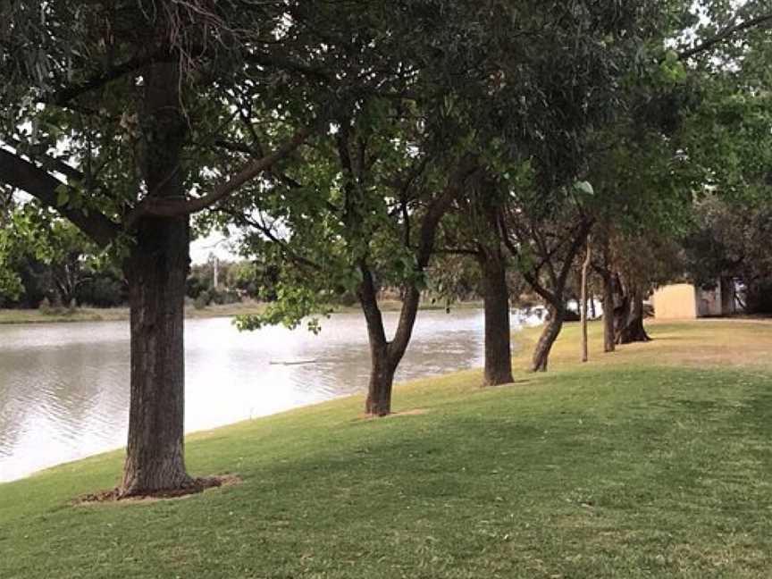 Weir Pool, Beulah, VIC