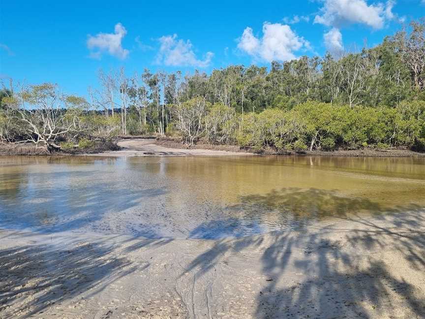 Awinya Creek, K'gari, QLD