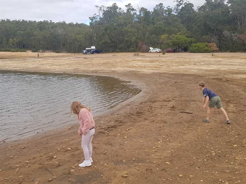 Glen Mervyn Dam, Mumballup, WA