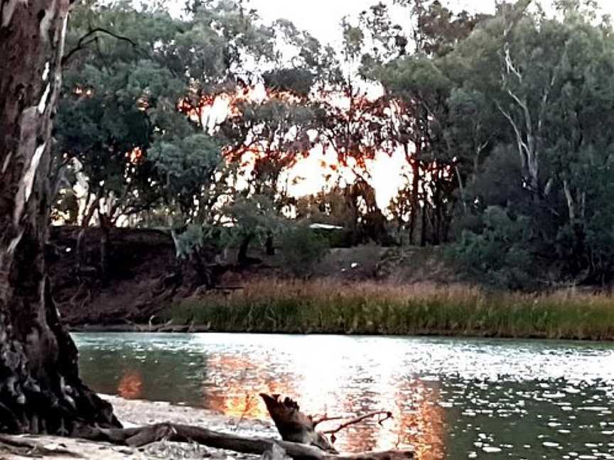 Willoughbys Beach, Deniliquin, NSW