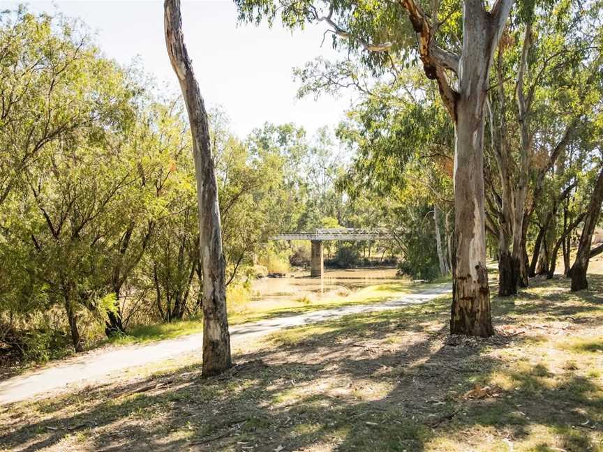 Charleys Creek Walk, Chinchilla, QLD