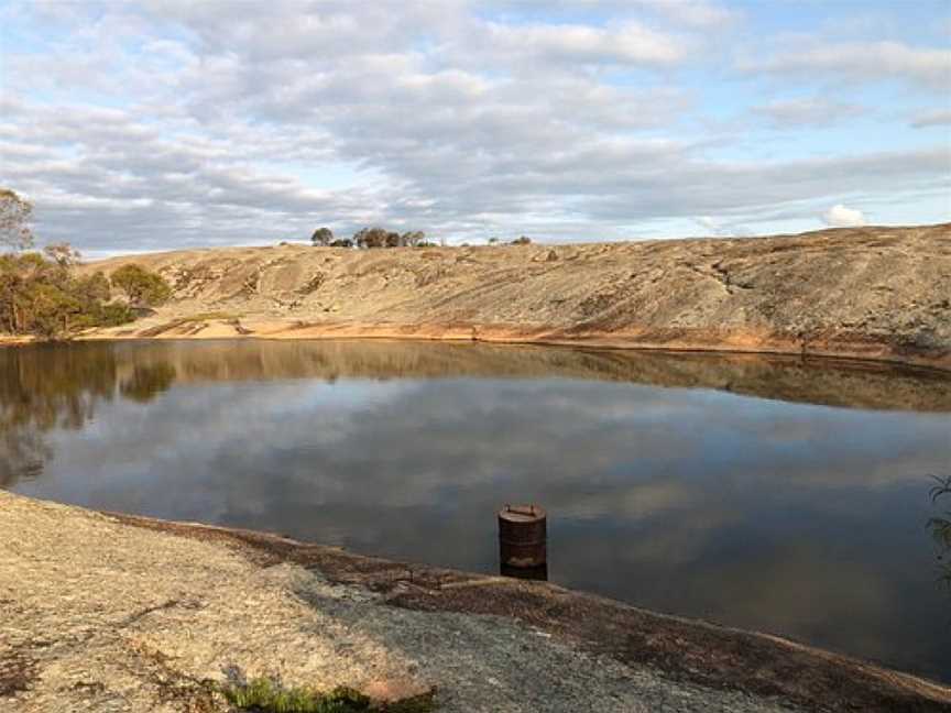 Gorge Rock, Corrigin, WA