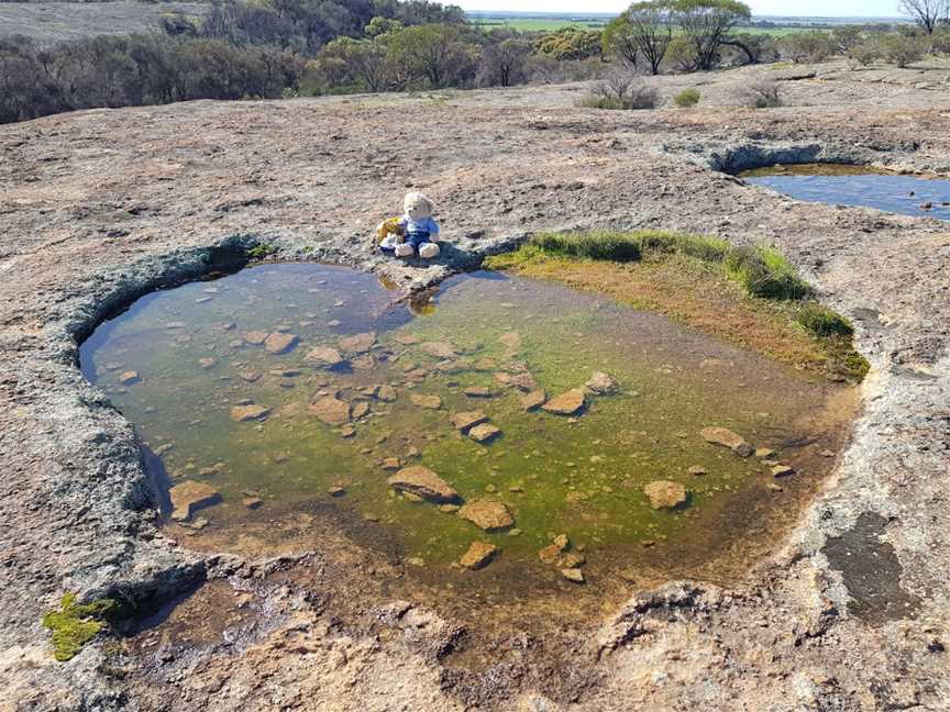 Gorge Rock, Corrigin, WA