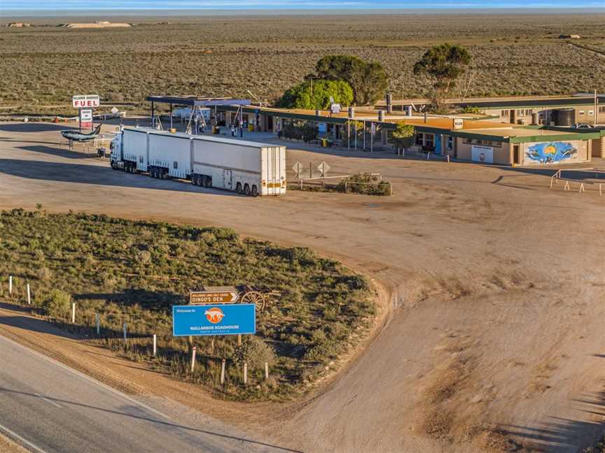 Nullarbor Roadhouse, Tourist attractions in Nullarbor