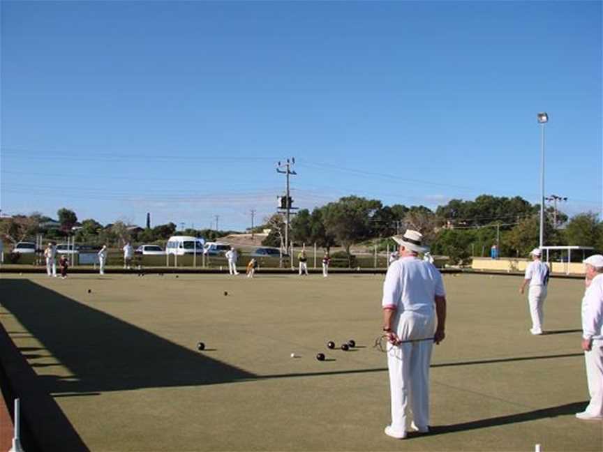 Denison Bowling Club, Tourist attractions in Port Denison