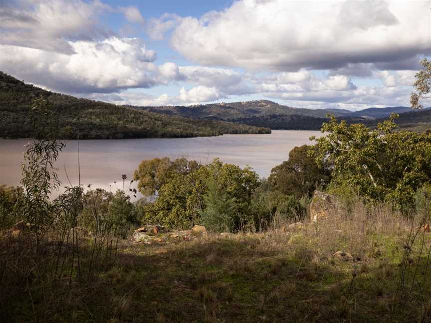 Views over the water at Cudgegong River