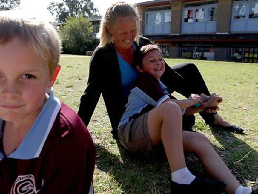 The Smith Family, Social clubs in Perth