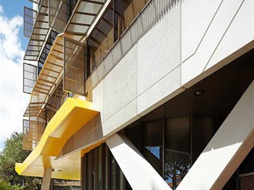 Curtin University Research Centre, Commercial designs in Bentley