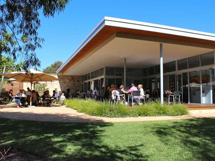 The Studio Bistro, Food & drink in Yallingup