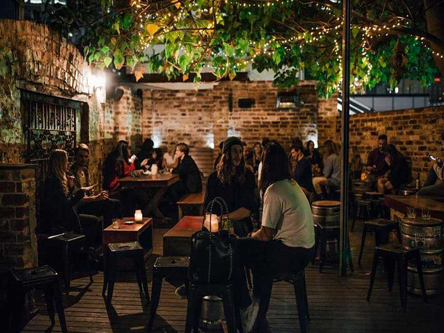 The Bird, Food & drink in Northbridge