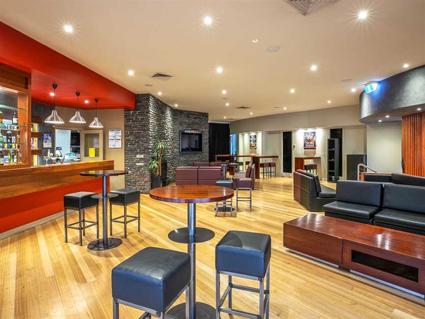 Vale Hotel, Mulgrave, VIC