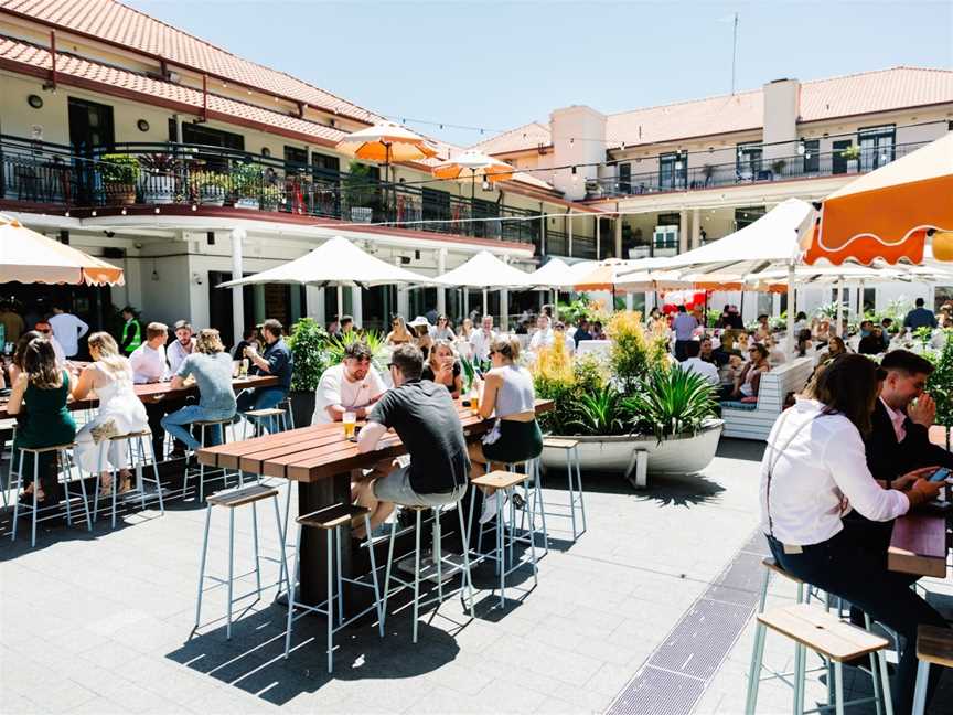 Coogee Bay Hotel, Coogee, NSW