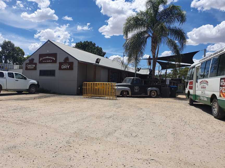 Bundalong Tavern, Bundalong, VIC