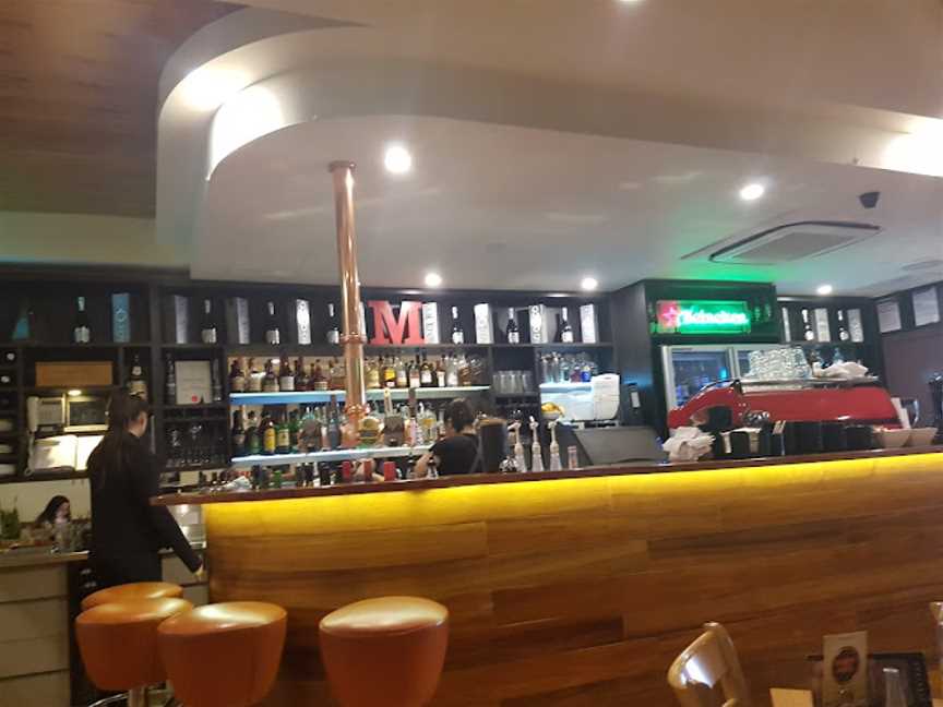 Montania Cafe - Bar - Restaurant, Ferntree Gully, VIC