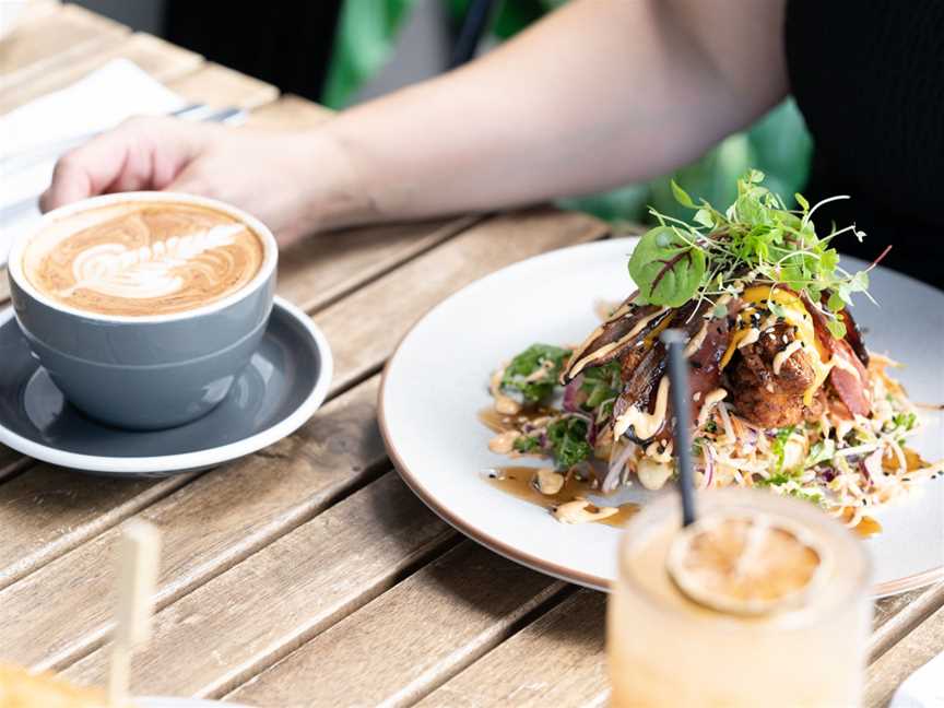 The Rabbit Hole Cafe, Seven Hills, QLD