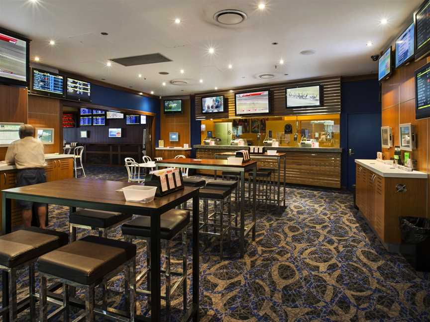 Broadbeach Tavern, Broadbeach, QLD