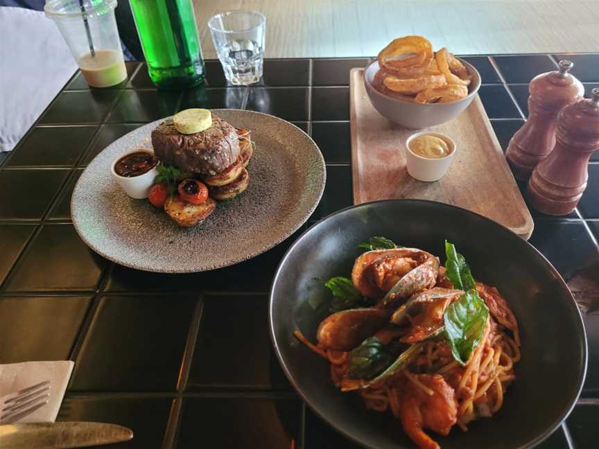 Elston Restaurant & Bar, Surfers Paradise, QLD