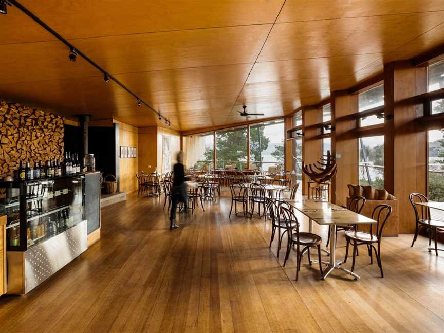 Bruny Island Wild - Cafe Venue, Dennes Point, TAS