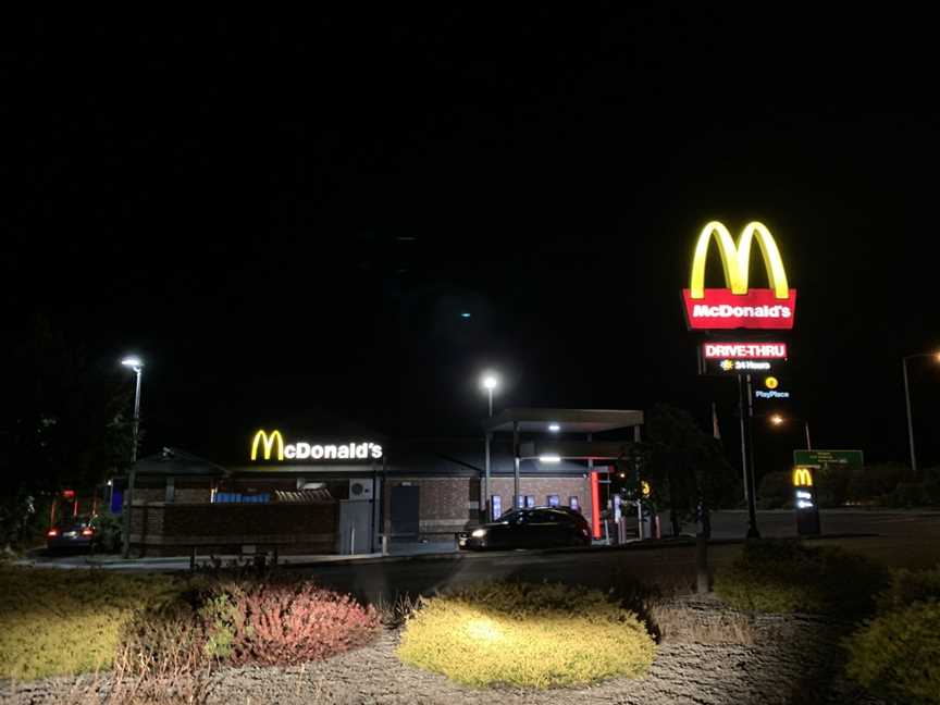 McDonald's Kingston, Kingston, TAS