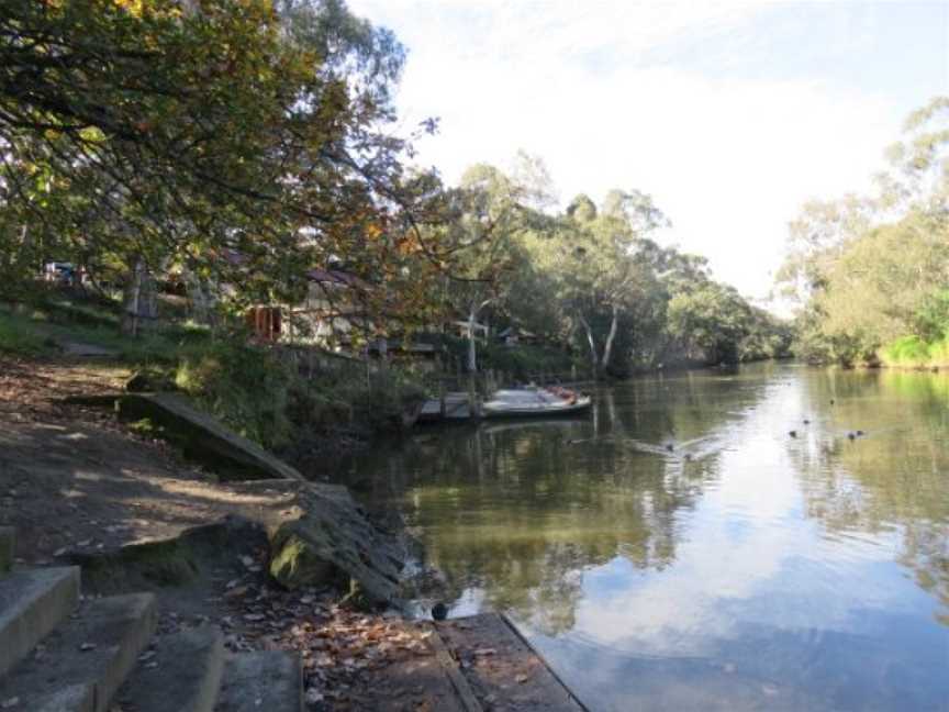 Fairfield Park Boathouse & Tea Gardens, Fairfield, VIC