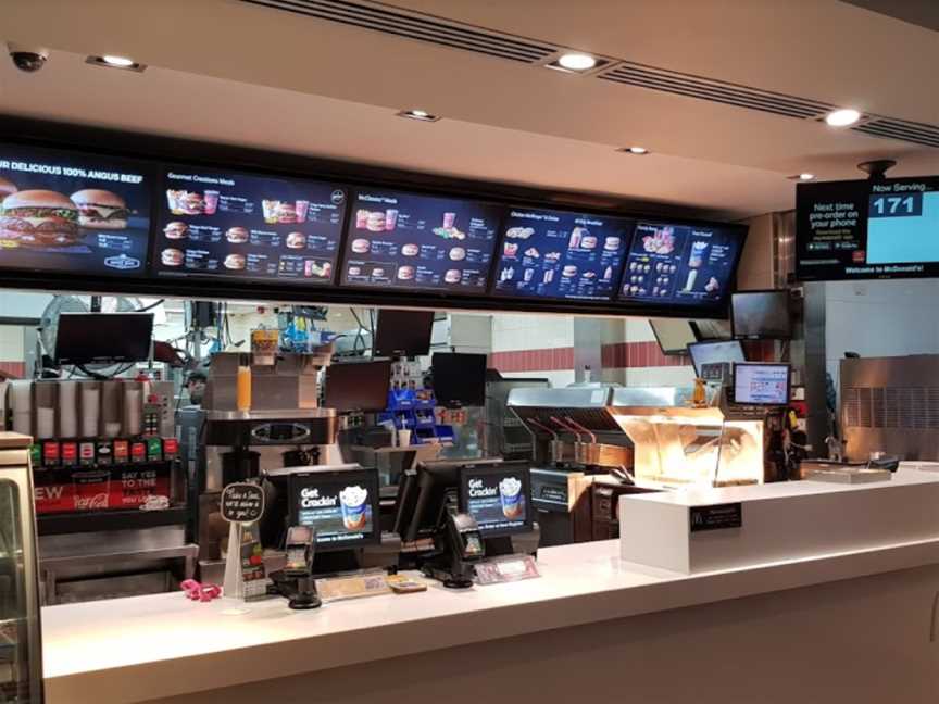 McDonald's Glenquarie, Macquarie Fields, NSW