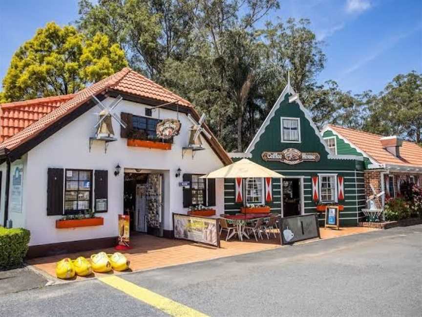 The Clog Barn Tourist Attraction & Caravan Park, Coffs Harbour, NSW