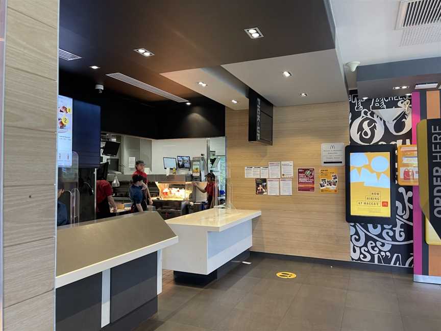 McDonald's, Edmonton, QLD