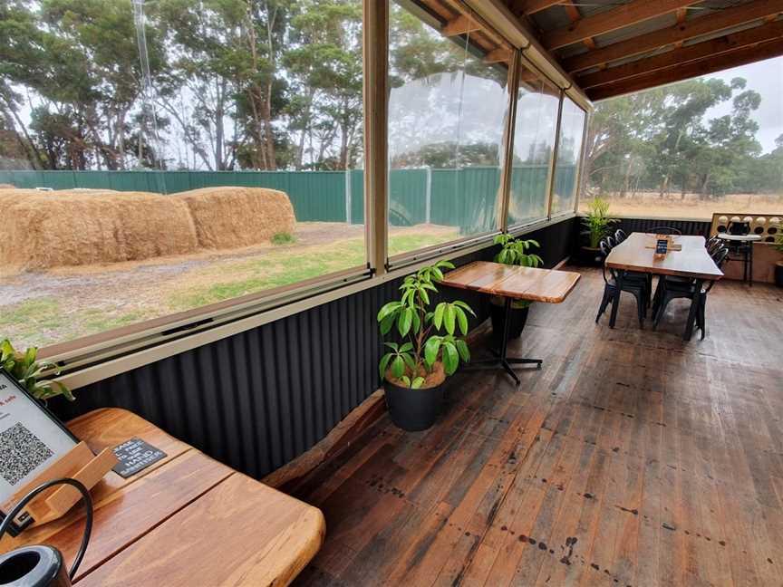 Handasydes - Cafe, Strawberry Farm & Play Area, Walmsley, WA