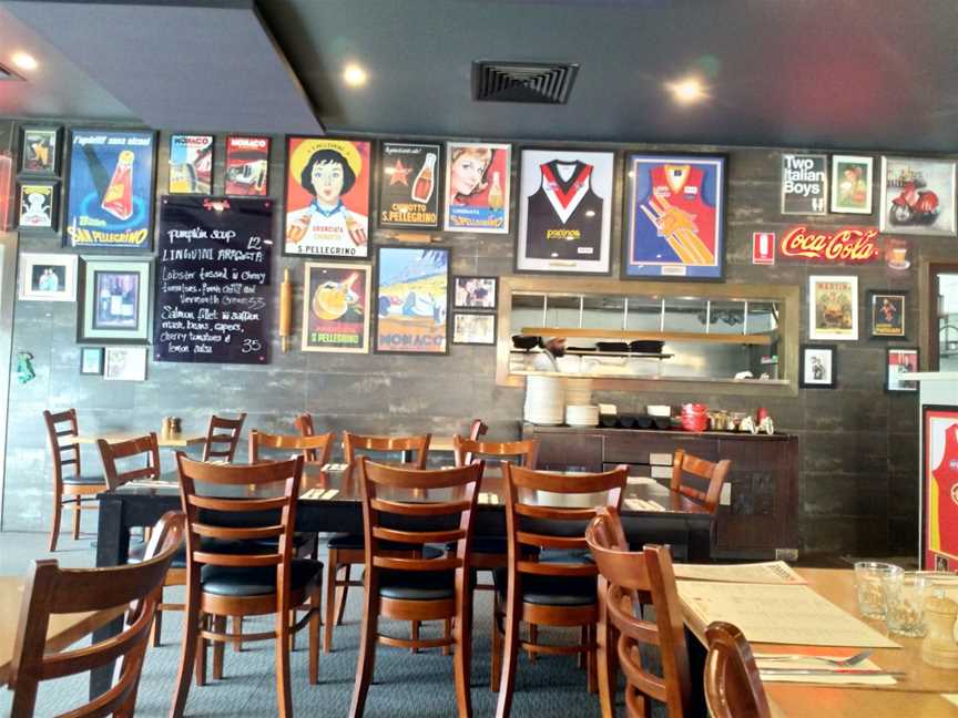 Pacinos Italian Family Restaurant, Flemington, VIC