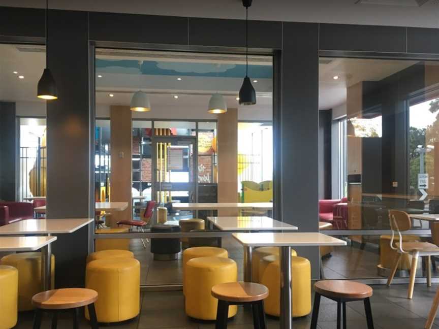 McDonald's, Roxburgh Park, VIC