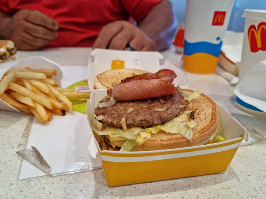 McDonald's, Bongaree, QLD